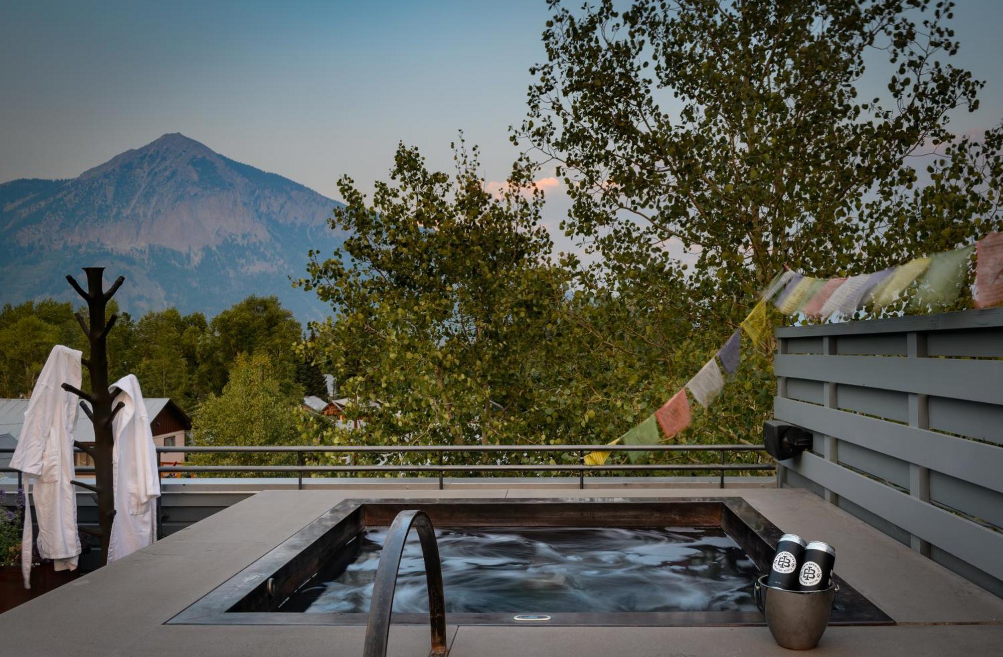 Eleven Scarp Ridge Lodge Crested Butte Exteriör bild